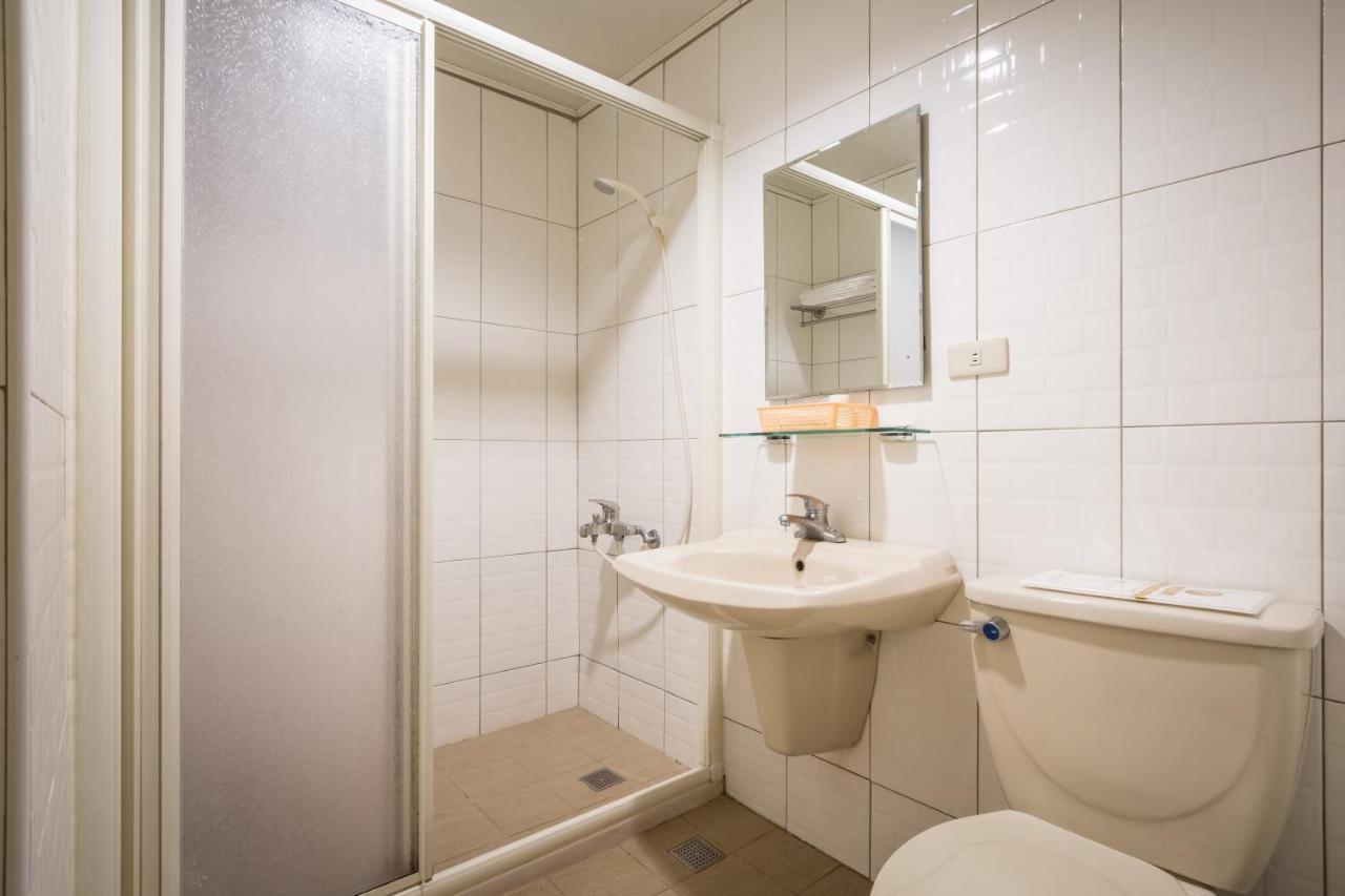 Yadi Hotel Пули Экстерьер фото