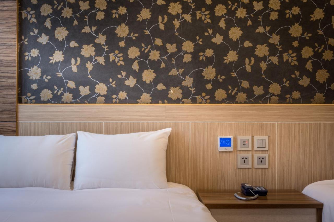 Yadi Hotel Пули Экстерьер фото