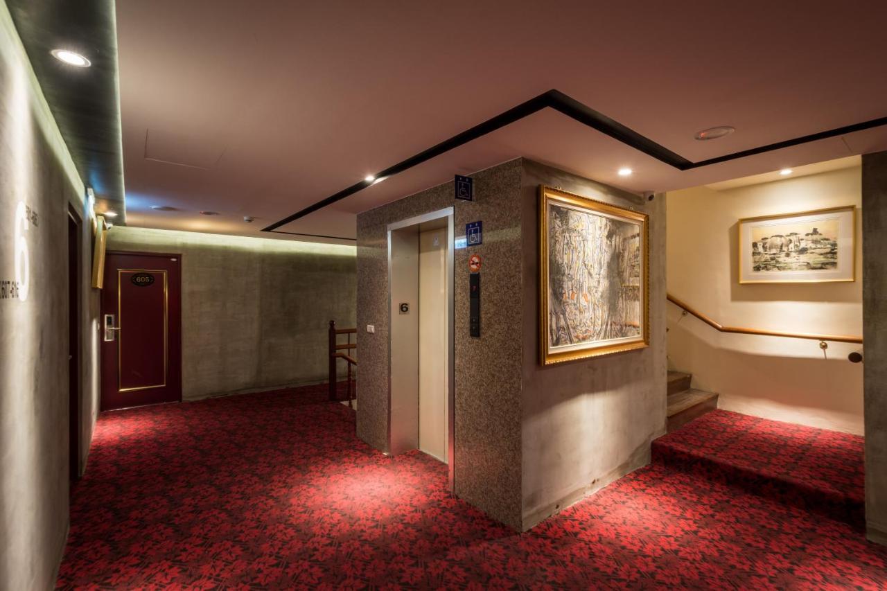 Yadi Hotel Пули Экстерьер фото